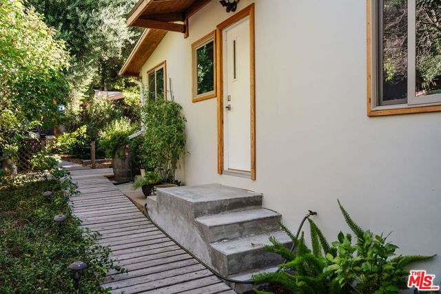 1230 Old Topanga Canyon Road, Topanga, CA 90290