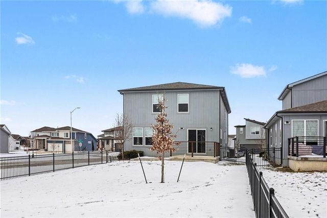 18077 Hauser Street, Overland Park, KS 66013