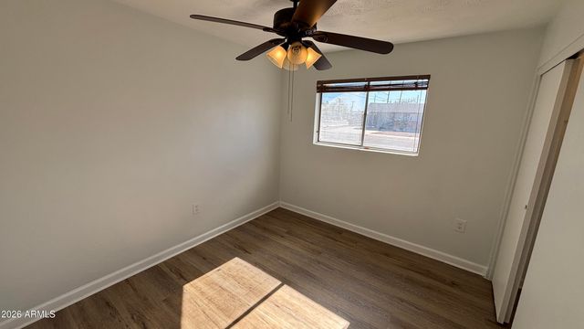 1000 W ELNA RAE Street, Tempe, AZ 85281