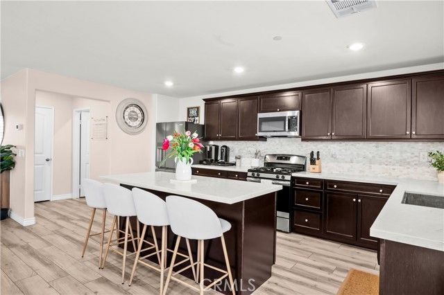 17043 Sugar Hollow Lane, Fontana, CA 92336