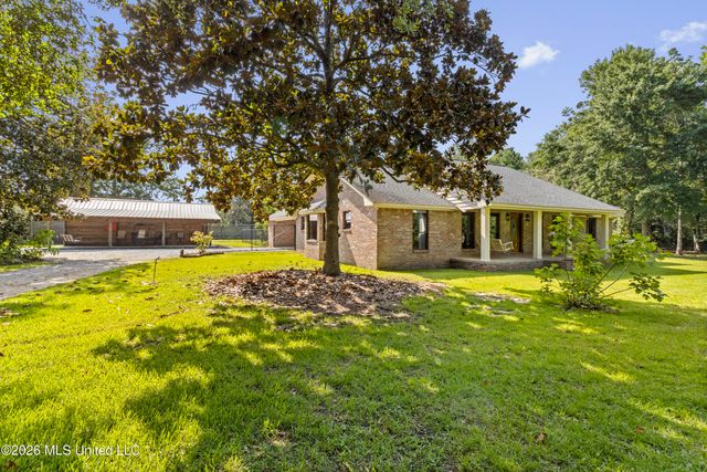 153 Pittman Road, Ocean Springs, MS 39564