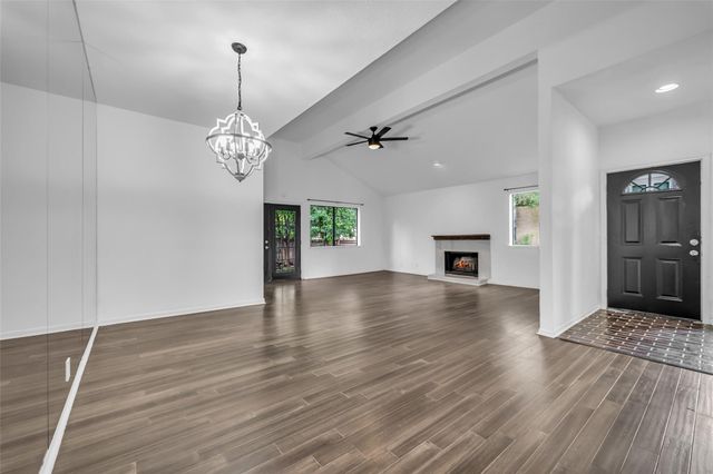 1385 Chardonnay Drive, Houston, TX 77077