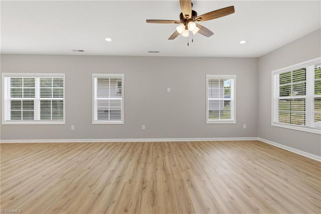 2408 Phillips Avenue, Greensboro, NC 27405