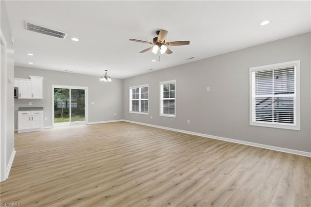 2408 Phillips Avenue, Greensboro, NC 27405