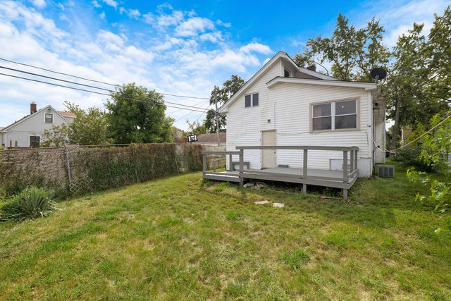 13 W 37th Street, Steger, IL 60475