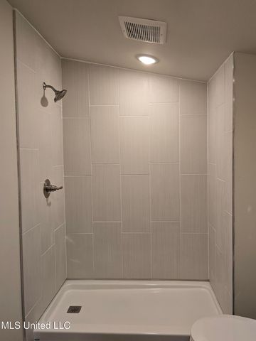 903 W Main, Senatobia, MS 38668