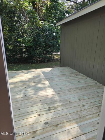 903 W Main, Senatobia, MS 38668