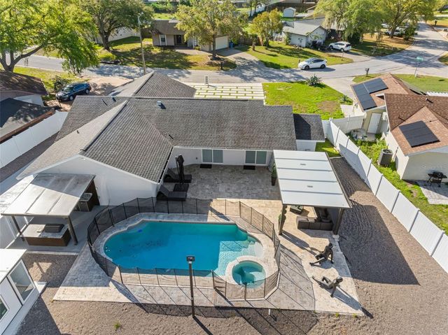 1803 LAKE CREST AVENUE, Brandon, FL 33510