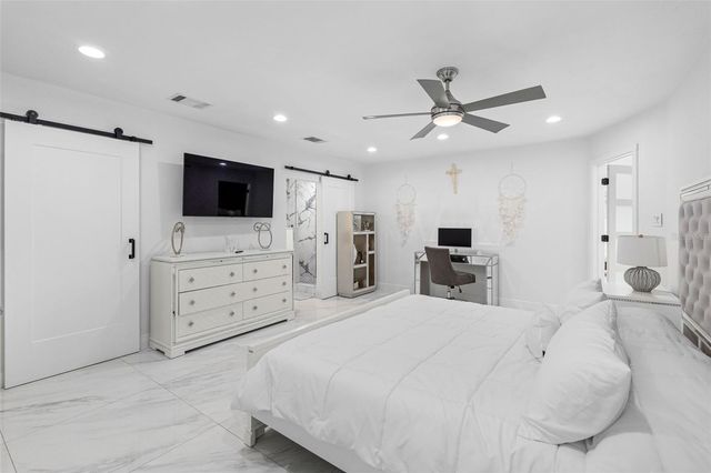 1803 LAKE CREST AVENUE, Brandon, FL 33510