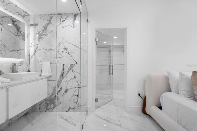 1803 LAKE CREST AVENUE, Brandon, FL 33510