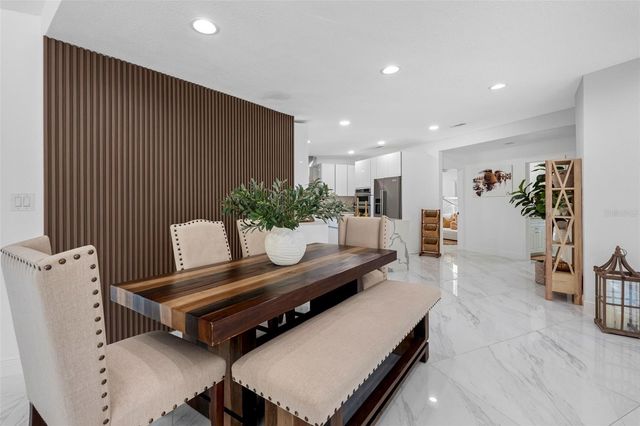 1803 LAKE CREST AVENUE, Brandon, FL 33510