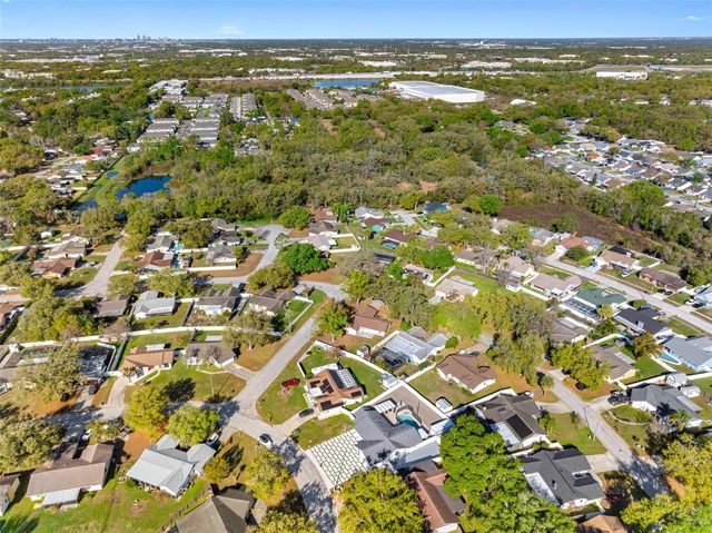 1803 LAKE CREST AVENUE, Brandon, FL 33510