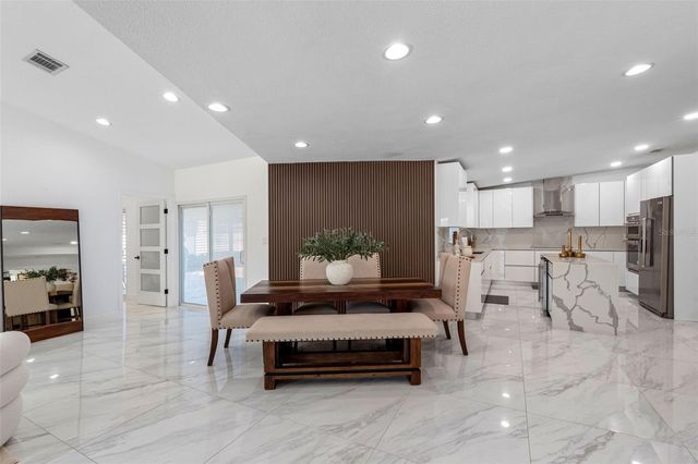 1803 LAKE CREST AVENUE, Brandon, FL 33510