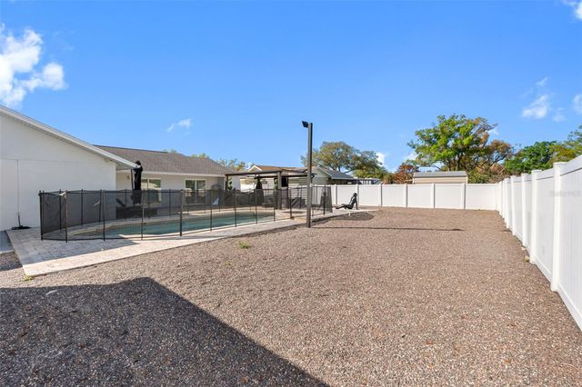 1803 LAKE CREST AVENUE, Brandon, FL 33510