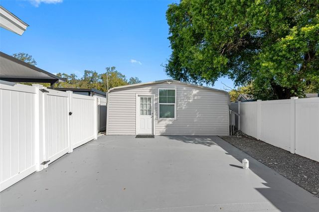 1803 LAKE CREST AVENUE, Brandon, FL 33510