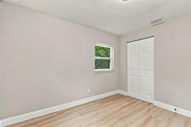 4216 N SANDALWOOD CIRCLE, Tampa, FL 33617