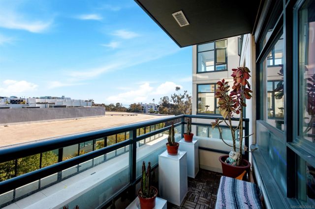 475 Redwood St 406, San Diego, CA 92103