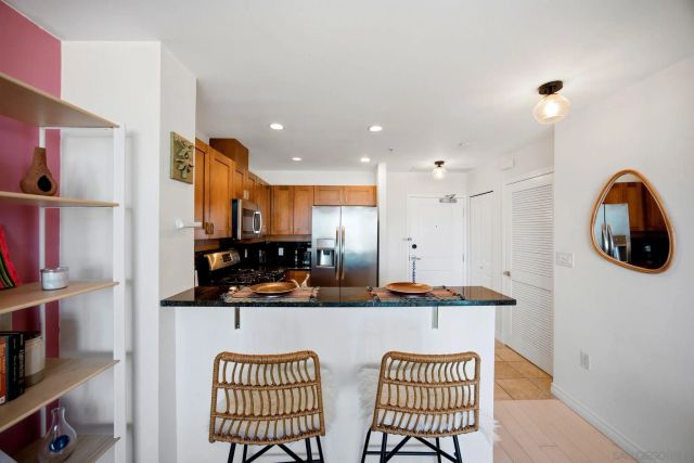 475 Redwood St 406, San Diego, CA 92103