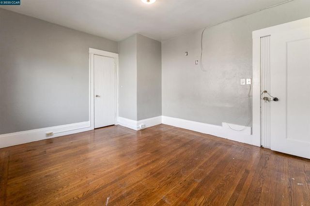 5315 Cole St, Oakland, CA 94601