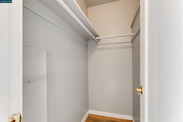 5315 Cole St, Oakland, CA 94601