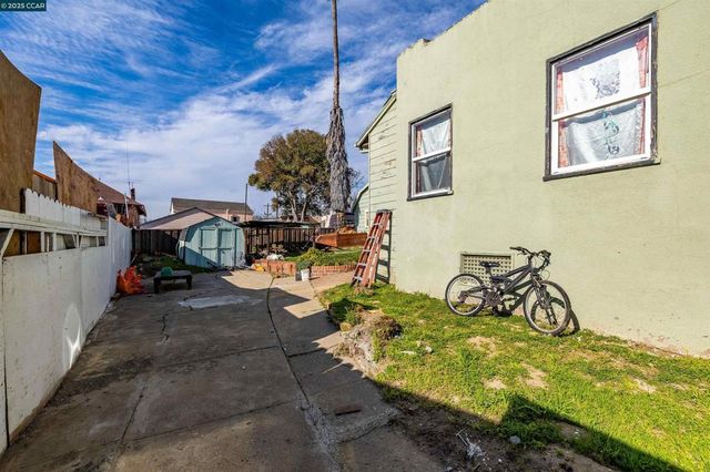 5315 Cole St, Oakland, CA 94601