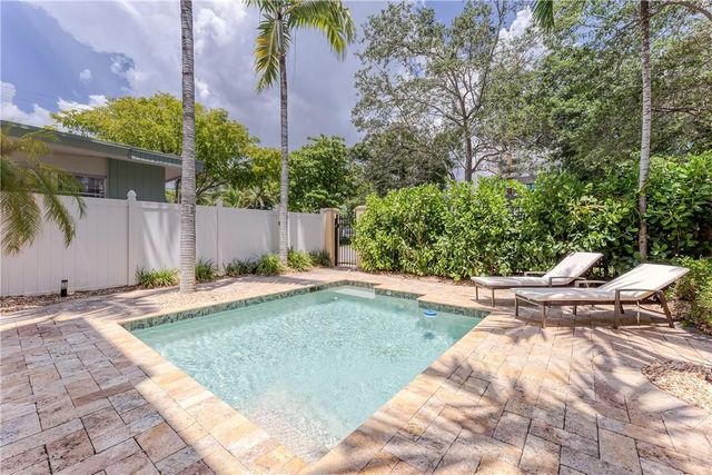 1206 NE 1st Street 1206, Fort Lauderdale, FL 33301