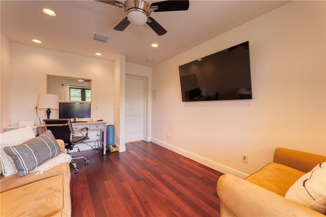1206 NE 1st Street 1206, Fort Lauderdale, FL 33301