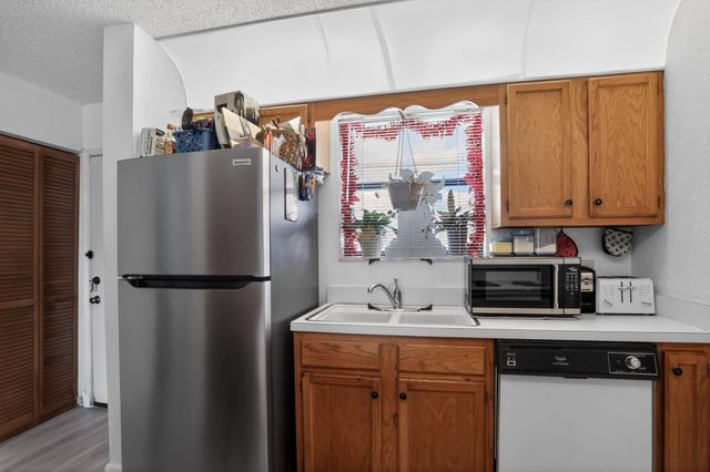 11477 NW 39th Court 307-1, Coral Springs, FL 33065