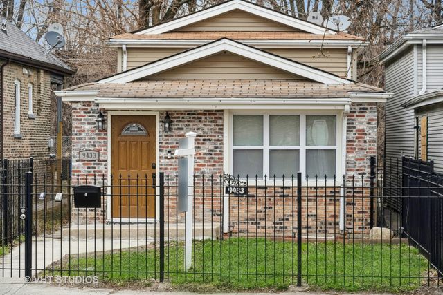 9433 S Burnside Avenue, Chicago, IL 60619