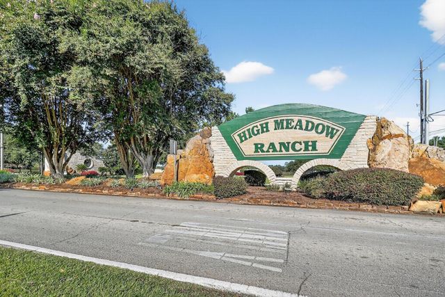 420 Whispering Meadow, Magnolia, TX 77355