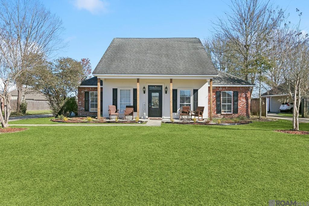 36340 Lucas Dr, Denham Springs, LA 70706