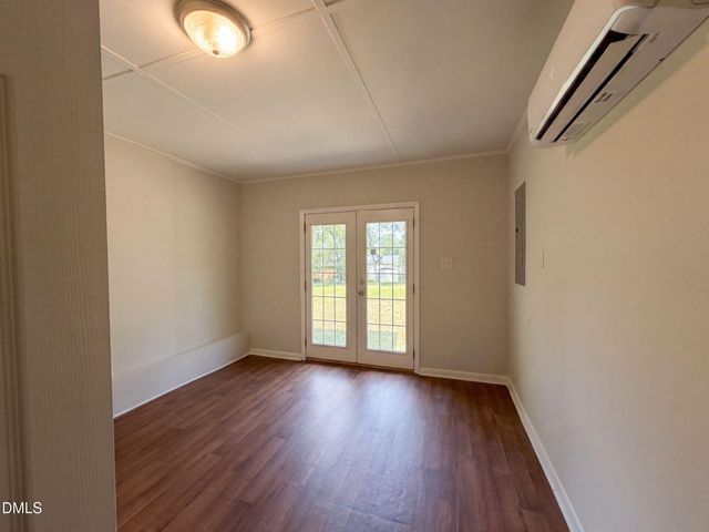 3632 Metric Drive, Hope Mills, NC 28348