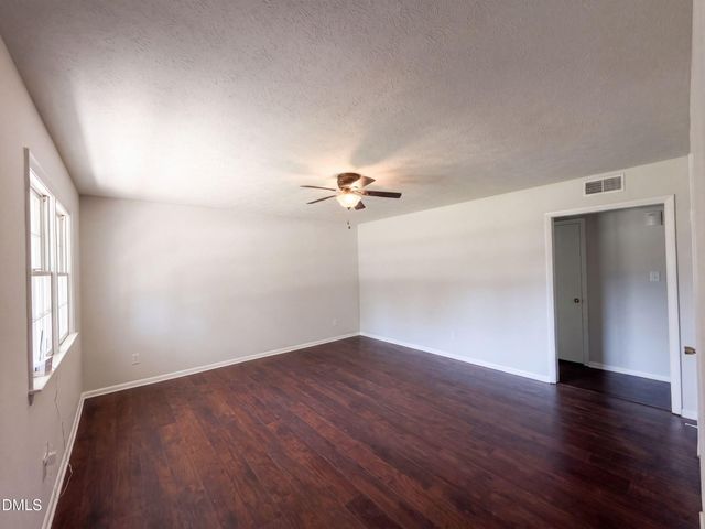 3632 Metric Drive, Hope Mills, NC 28348