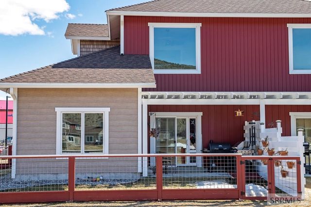 80 Late September Lane, Swan Valley, ID 83449