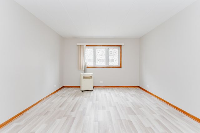 1633 River Street 2A, Des Plaines, IL 60016