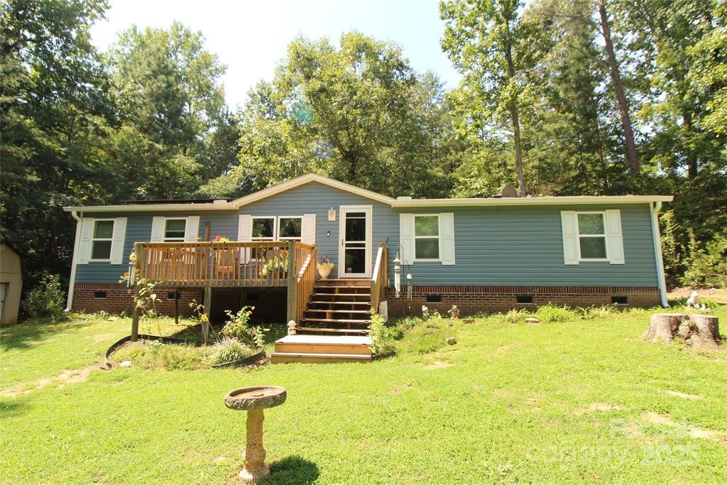 7035 Twin Streams Lane, Clover, SC 29710