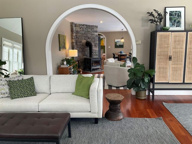 1035 Holy Smoke Road, Shaftsbury, VT 05262