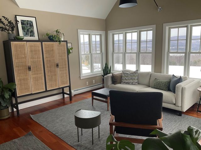 1035 Holy Smoke Road, Shaftsbury, VT 05262