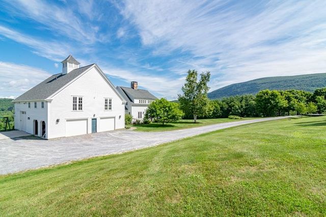 1035 Holy Smoke Road, Shaftsbury, VT 05262
