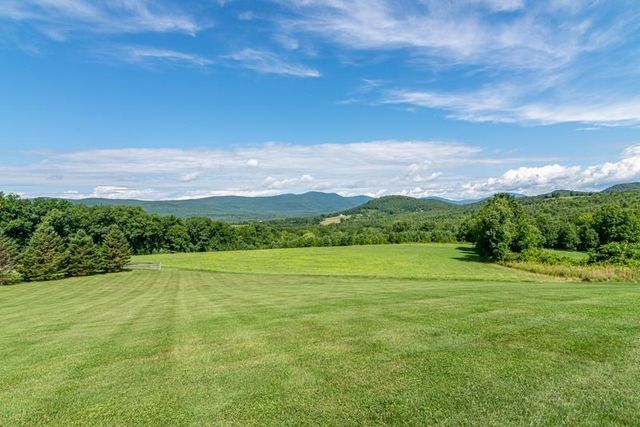 1035 Holy Smoke Road, Shaftsbury, VT 05262