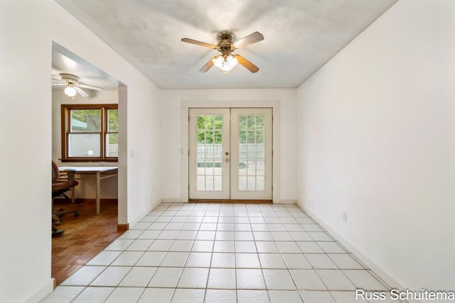 1880 E Michillinda Road, Twin Lake, MI 49457