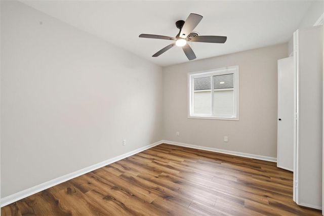 1425 N Chateau Circle, Lake Charles, LA 70605