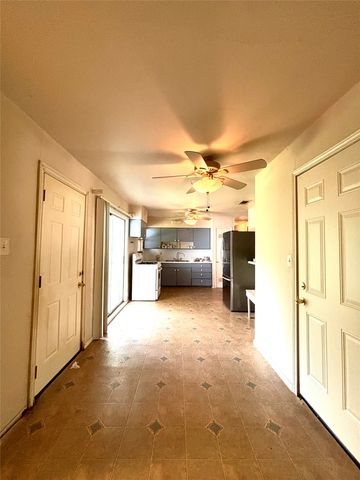 1012 Harris Drive, Euless, TX 76039