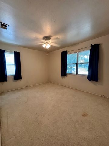 1012 Harris Drive, Euless, TX 76039