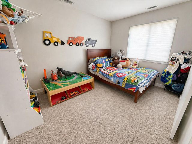 2128 Dogwood Lane, Chesterton, IN 46304