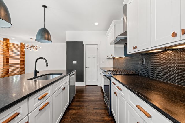 602 Douglas Ave, Nashville, TN 37207
