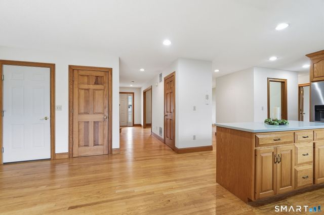 230 Lexington Road, Glastonbury, CT 06033