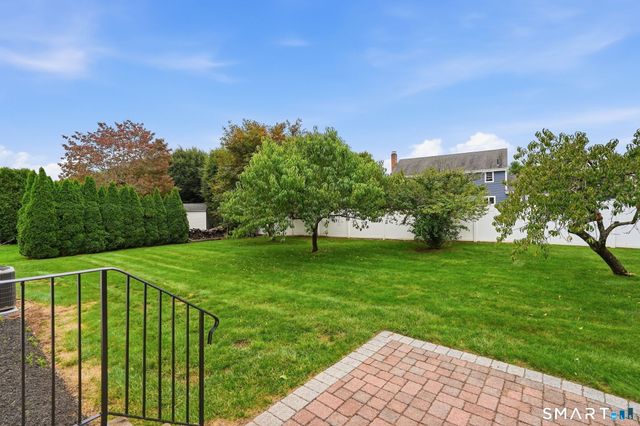 230 Lexington Road, Glastonbury, CT 06033