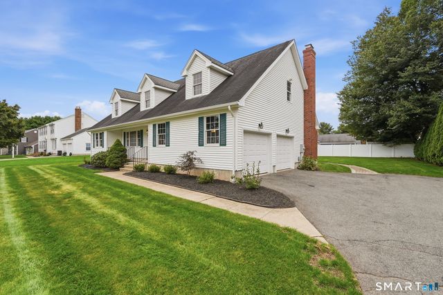 230 Lexington Road, Glastonbury, CT 06033