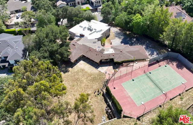 16145 High Valley Place, Encino (los Angeles), CA 91436